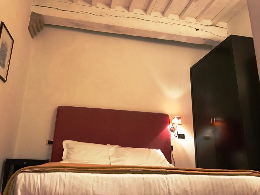 Castello Di Leonina Relais - Adults Only Hotel Siena Exterior photo