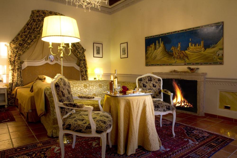 Castello Di Leonina Relais - Adults Only Hotel Siena Exterior photo