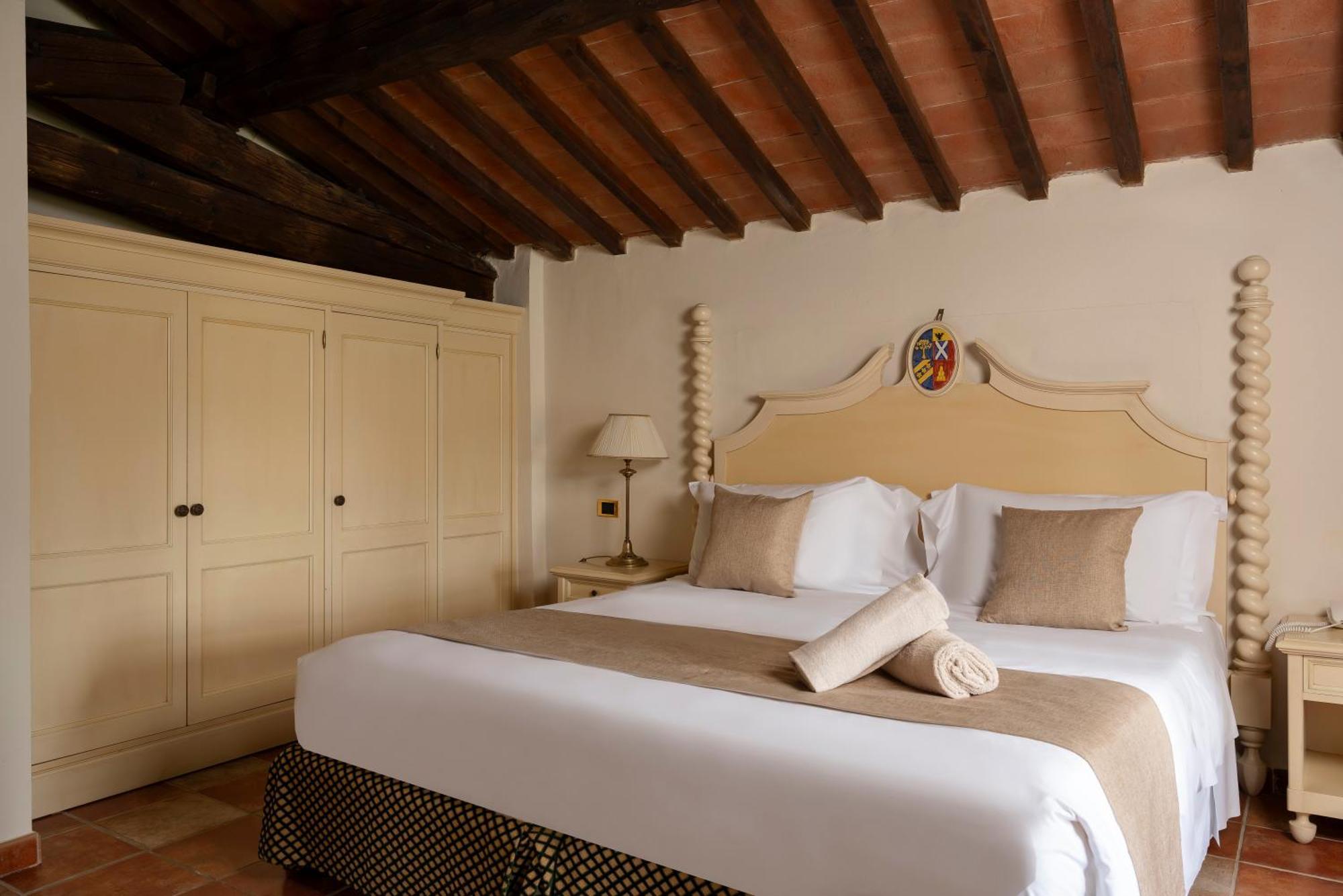 Castello Di Leonina Relais - Adults Only Hotel Siena Exterior photo