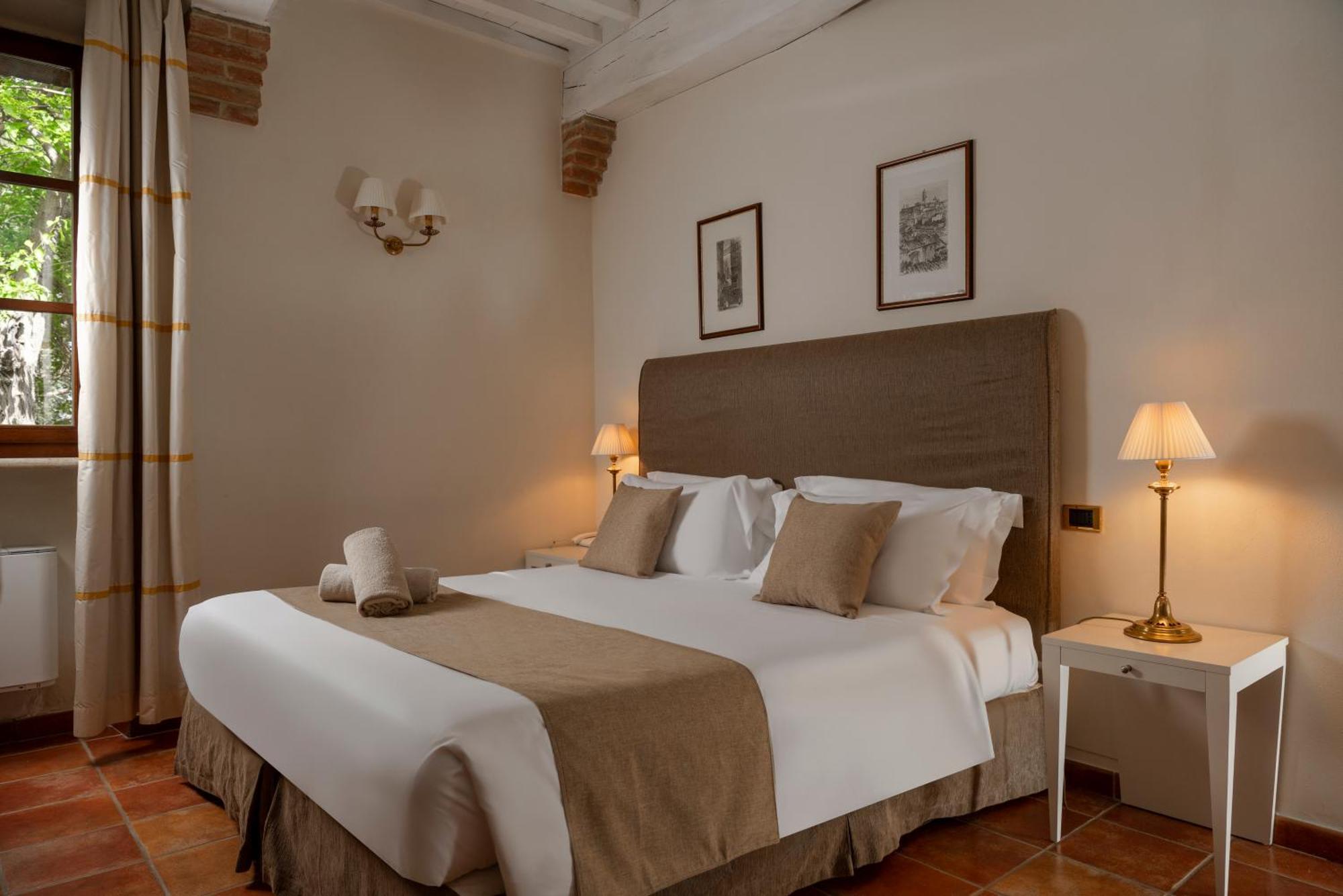 Castello Di Leonina Relais - Adults Only Hotel Siena Exterior photo