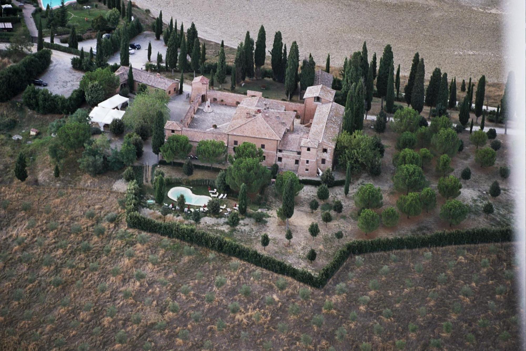 Castello Di Leonina Relais - Adults Only Hotel Siena Exterior photo